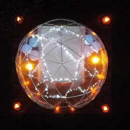 Bubble On The Pool Κάμπινγκ