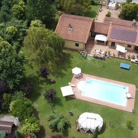 Κάμπινγκ Bubble On The Pool *